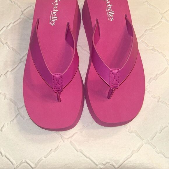 Seychelles Pink Platform Sandals(Size 6) - Picture 8 of 8